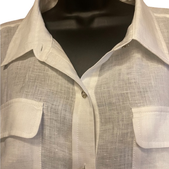 Great soft white Calvin Klein blouse. - Picture 3 of 6
